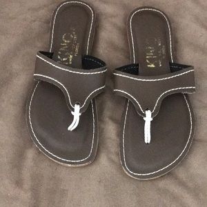 Kino sandals